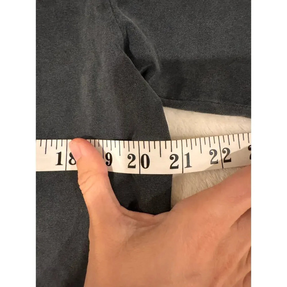 Akira Men’s Gray Print T-Shirt Size Medium - Picture 6 of 7